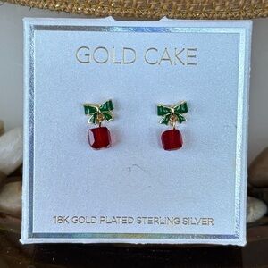 Brand New Gold Cake 18K Gold Plated Sterling Silver Christmas Gift Bow Earrings